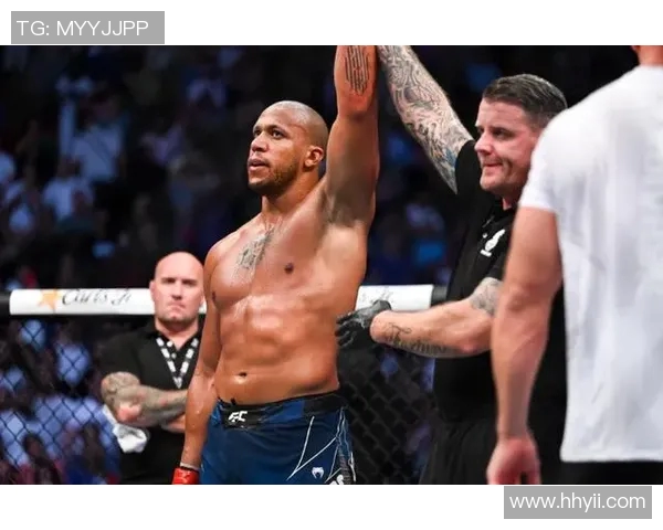 UFC巅峰对决琼斯挑战蜘蛛人谁将成为终极格斗之王